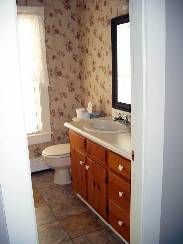 Bed & Breakfast 1785 Inn