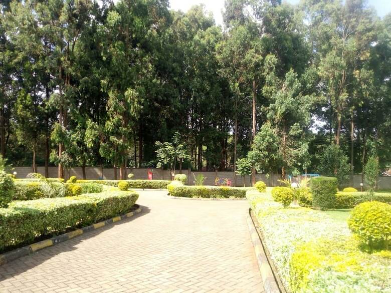 Bed & Breakfast Forest Breeze Gardens