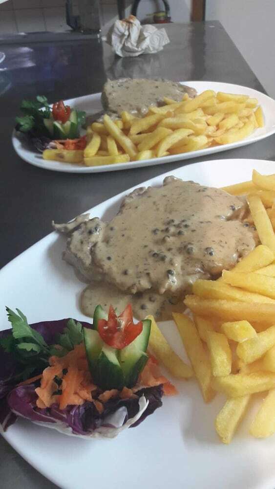 Hotel Zum Goldenen Wagen
