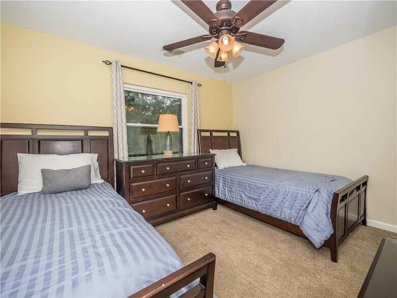 8006 Treetops - Three Bedroom Condo