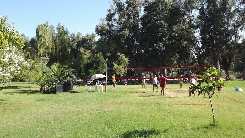 Happy Camp In Camping Iscrixedda