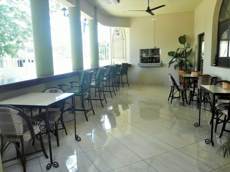 Restaurante, Cigar Bar, Whisky Lounge, Hostal Suite Dos Visiones