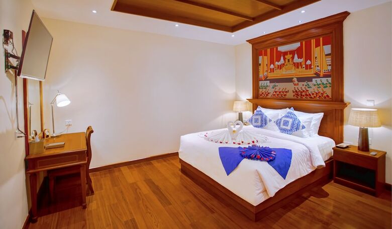 Hotel Sunset Palace View Suites