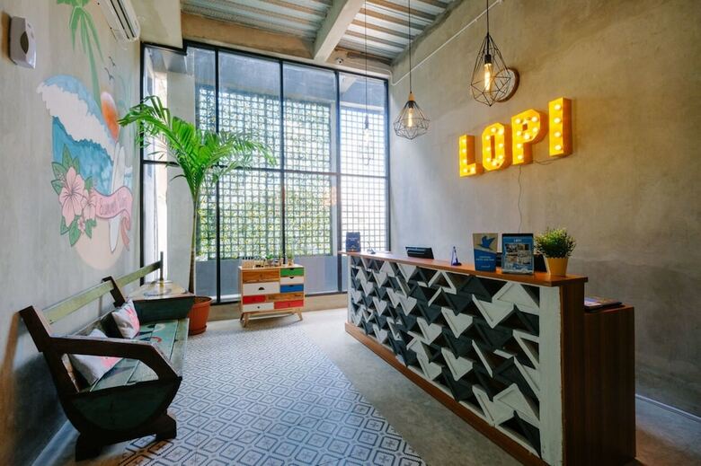 Bed & Breakfast Lopi Hotel