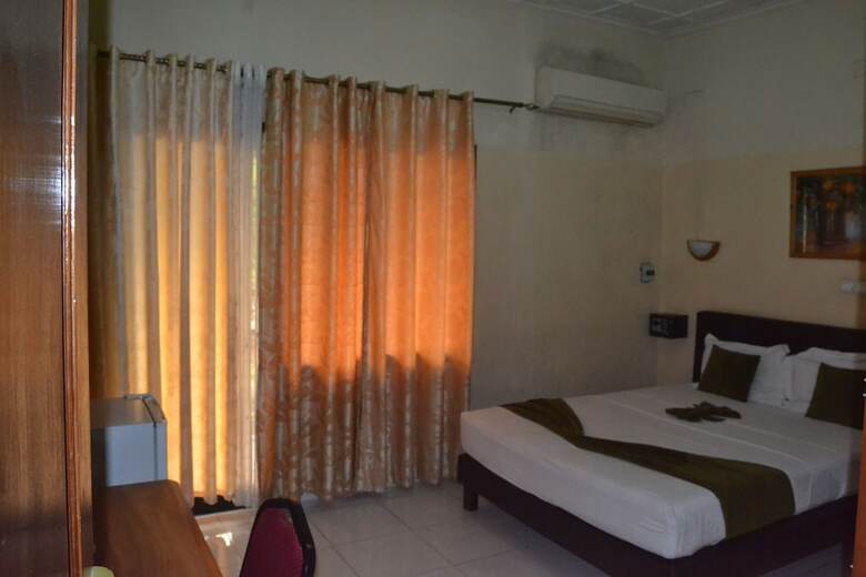 Hotel Finesse