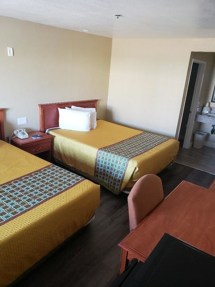 Motel University Inn