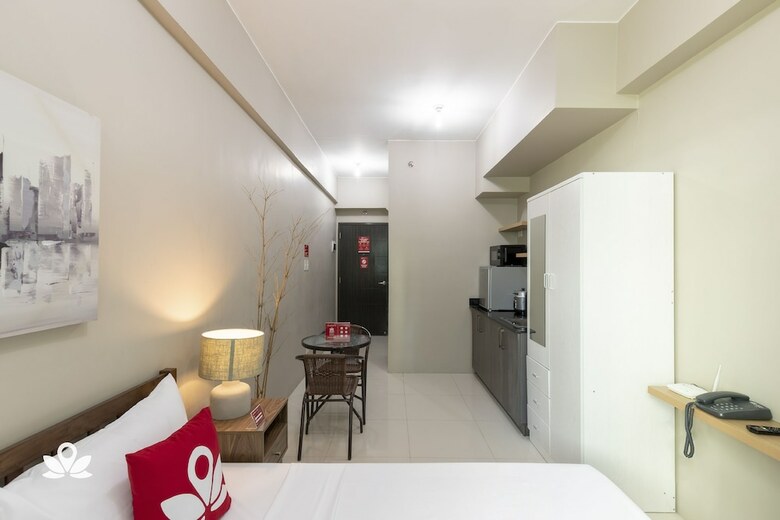 Hotel Zen Rooms Symphony Timog Ave Qc