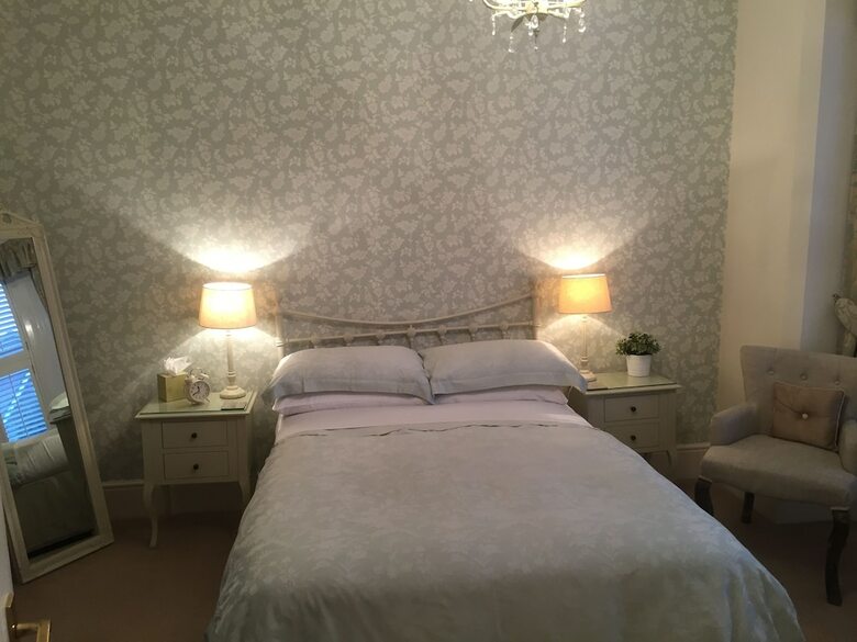 Hotel The Mayfair Guest House Self Catering