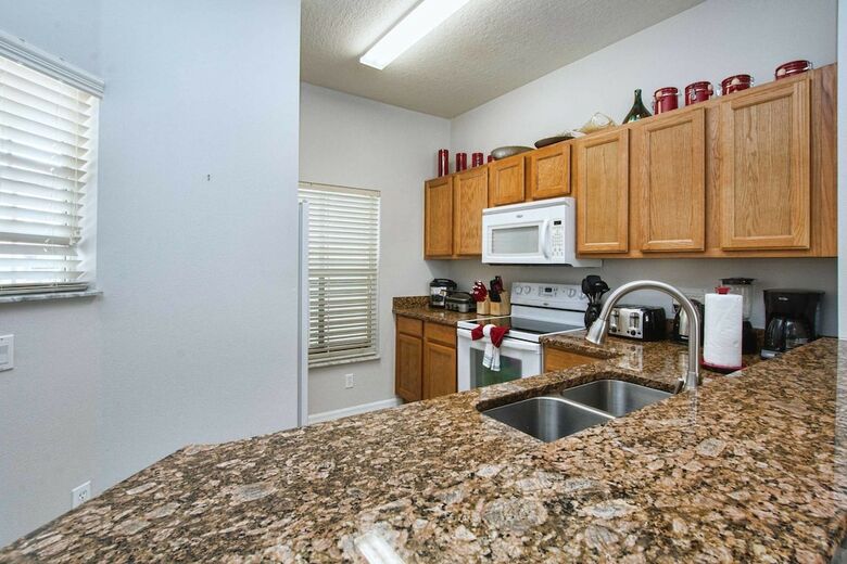 Encantada-3 Bedroom Townhome W/splashpool-2650en