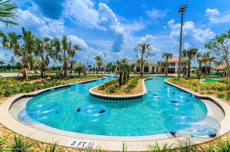 Storey Lake-6 Bedroom Pool Home-1651st