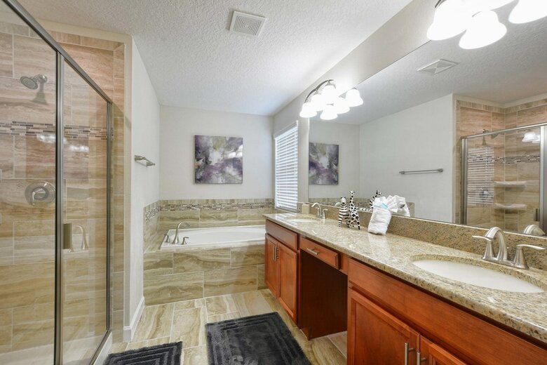 Storey Lake-6 Bedroom Pool Home-1651st