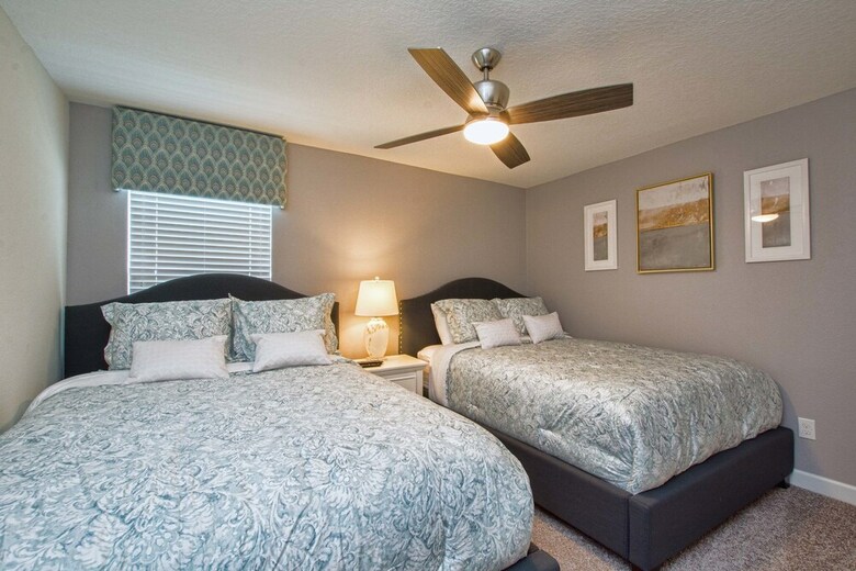 Storey Lake- 6 Bedroom Pool Home- 1655st