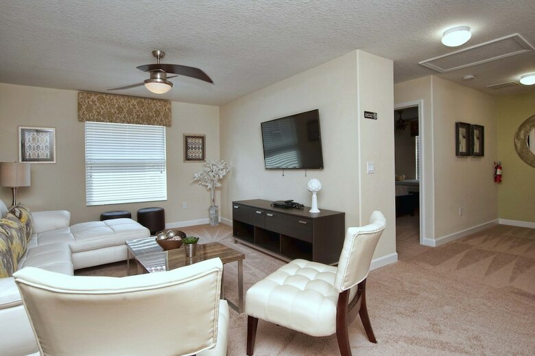 Paradise Palms- 6 Bedroom Pool Home-3150pp