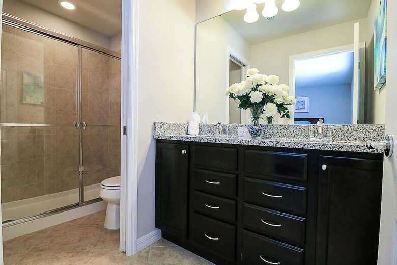 Windsor At Westside-8 Bedrooms House W/pool-3710ww