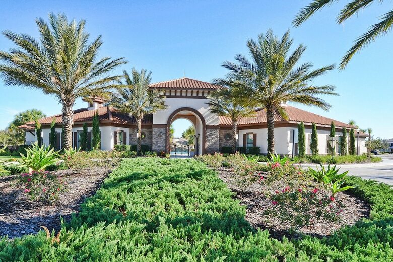 Solterra - 5 Bedrooms House W/pool-7034sr