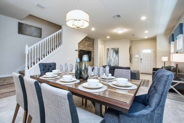 Windsor At Westside-5 Bedrooms House W/pool-3716ww