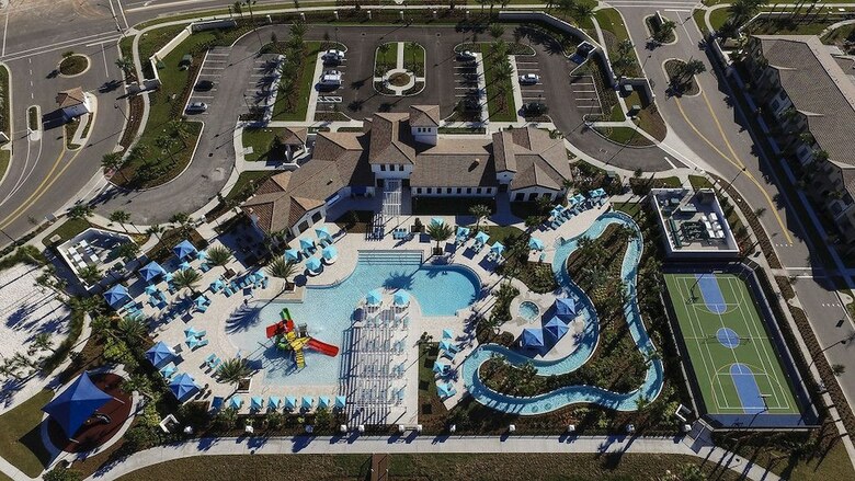 Windsor-5 Bed Townhouse W/splashpool-3804ww