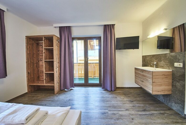Apartamentos Holiday Home Viehhofen