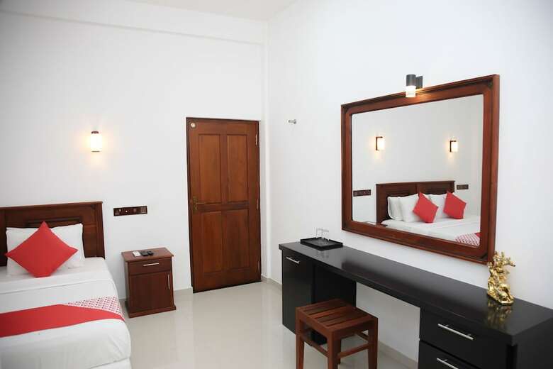 Oyo 495 H M C Hotel Leisure House