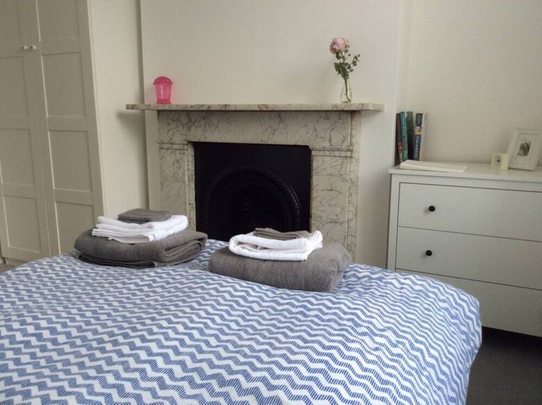 Beautiful City Centre 1 Bedroom Apartment