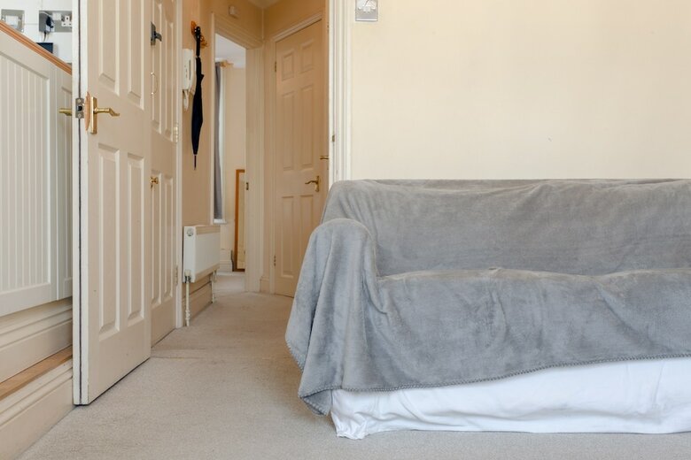 2 Bedroom Apartment In Pimlico London