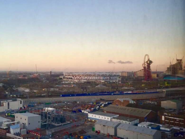 1 Bedroom Apartment In Bow With Spectacular Views