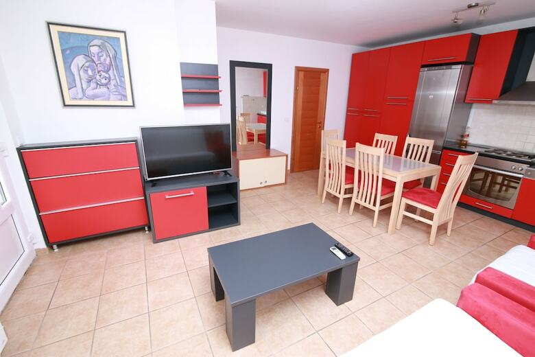 Apartments Mara