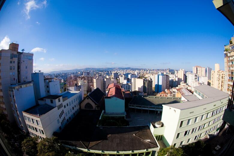 Tri Hotel Poa