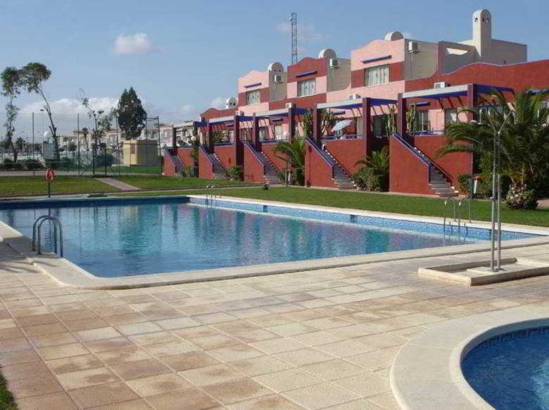 Apartamentos Marina 2 Torrevieja Internacional (.)