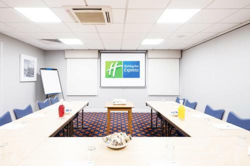 Hotel Holiday Inn Express Perth