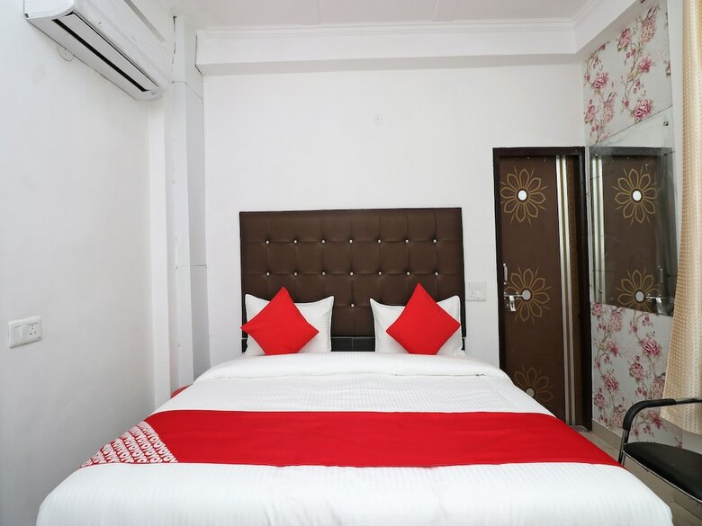 Hotel Oyo 26119 Krishna Guest House