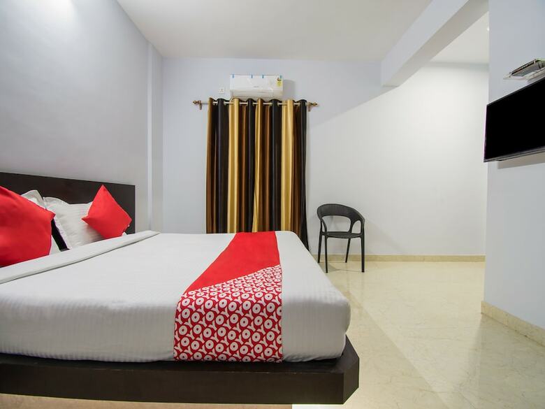 Oyo 26974 Hotel S G International