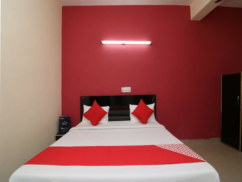 Hotel Oyo 26782 Mehak Palace
