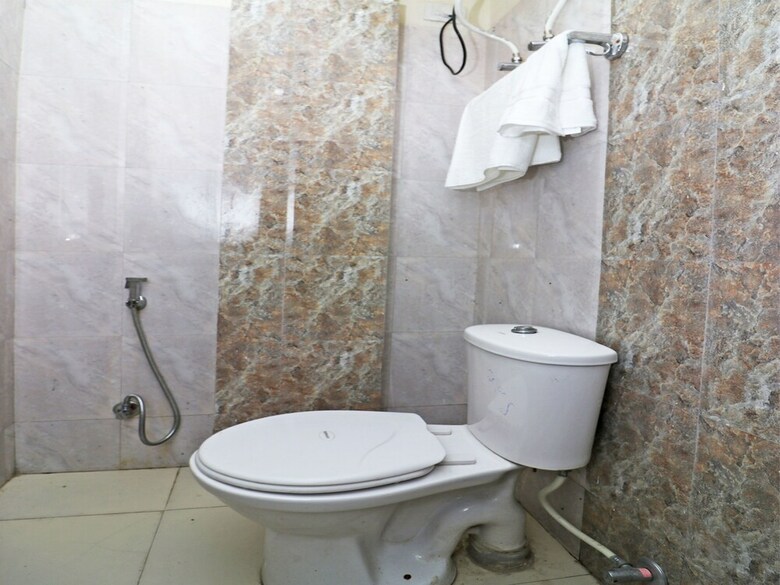 Hotel Oyo 26782 Mehak Palace