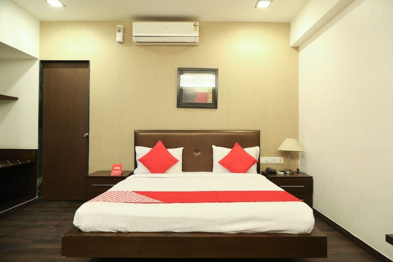 Hotel Oyo 26499 Check Inn Service Apartment
