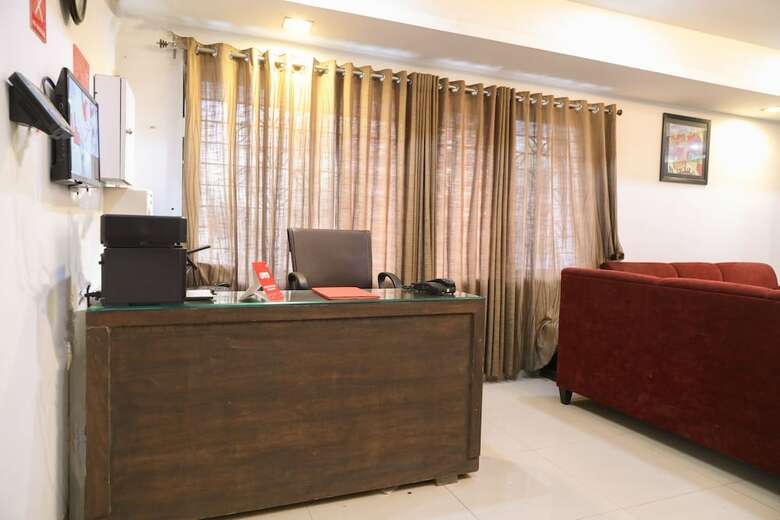 Hotel Oyo 26499 Check Inn Service Apartment