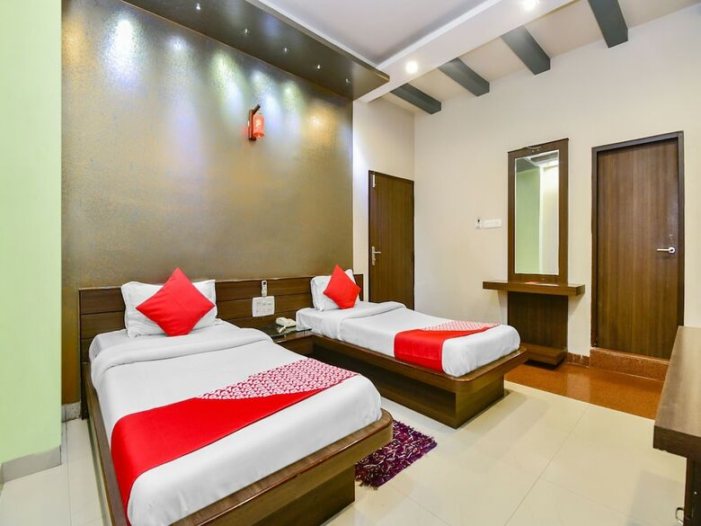 Oyo 6296 Hotel Park Avenue