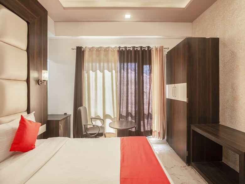Hotel Oyo Flagship 28149 Mangal Residency