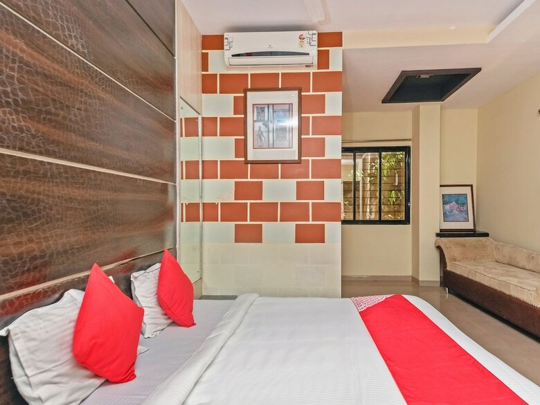Hotel Oyo 24048 Shree Krishna Palace