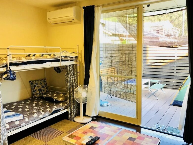 Ricco Mond Hills Apartment House 101