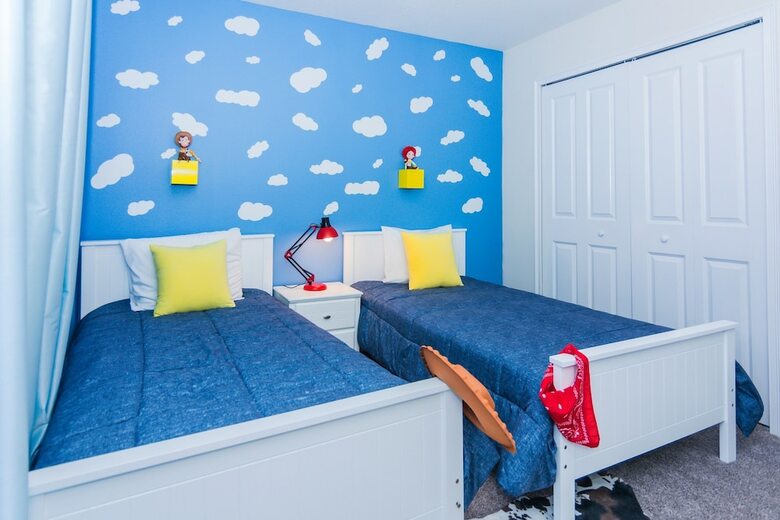 Amazing Vacation Mickey Home Cg1593