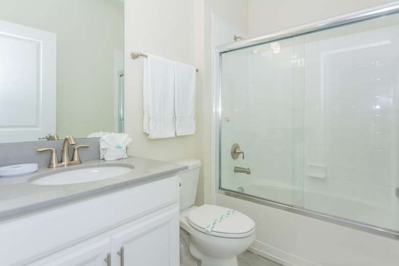 Amazing Vacation Mickey Home Cg1593