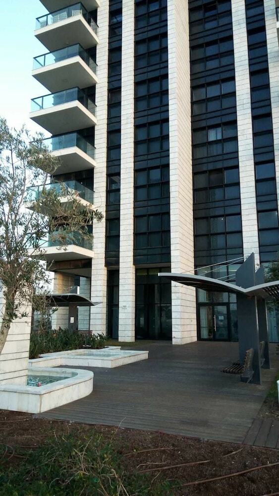 Luxury Apartment Best Location Beach�view