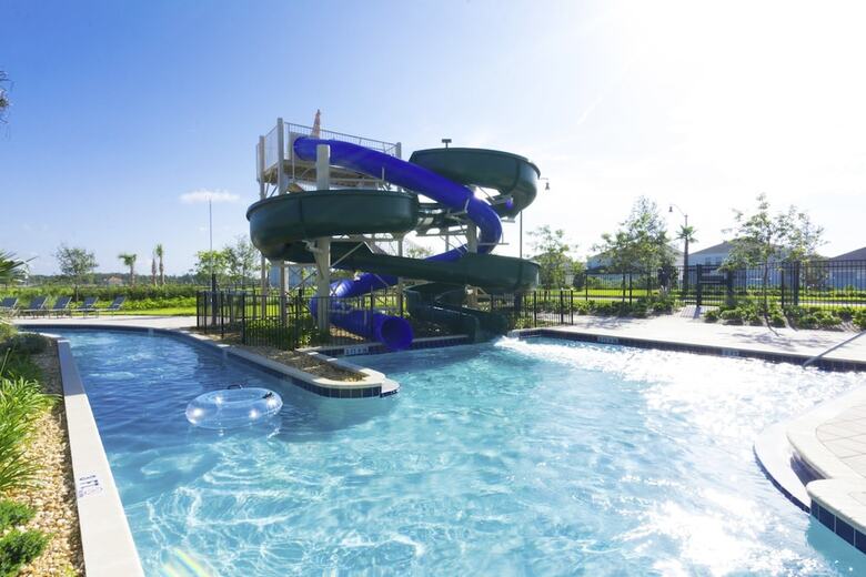 Lovely Vacation Townhouse With Pool Sl3103