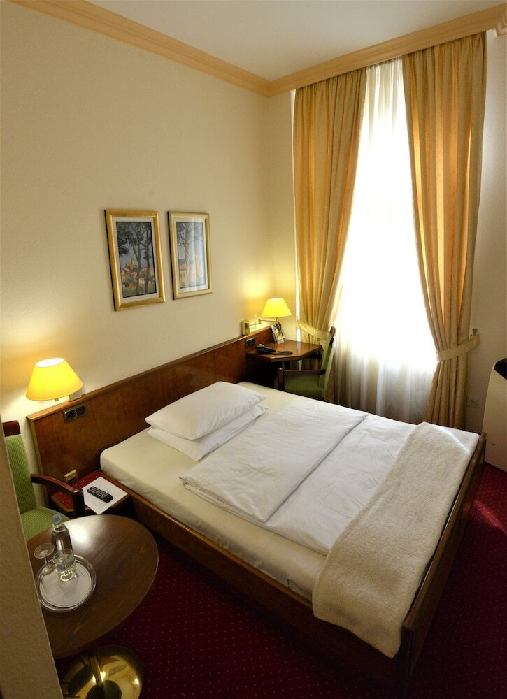 Hotel Am Kochbrunnen