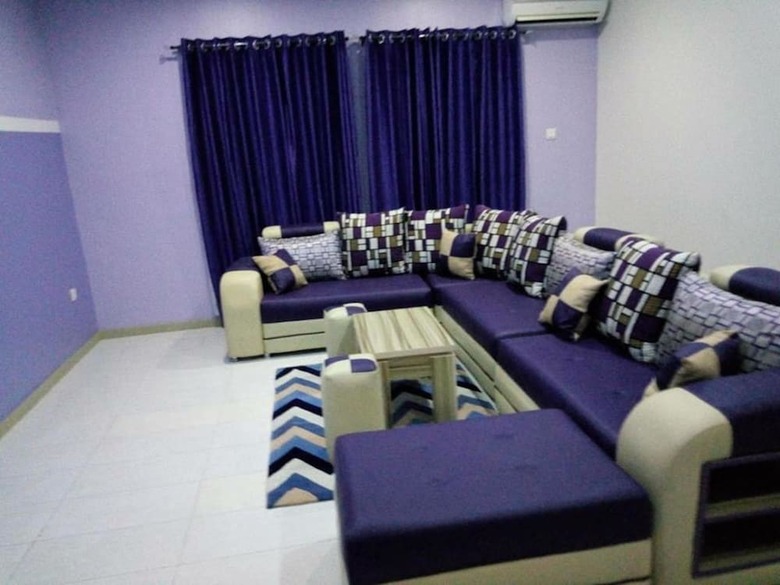 Eclipse Hotel And Lounge