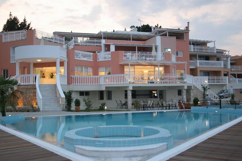 Gerakas Belvedere Hotel & Luxury Suites