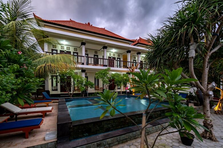 Hotel Mega Cahya Bungalow