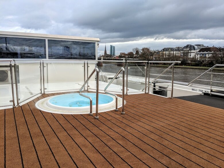 Hotel Select Ms Charles Dickens - D�sseldorf