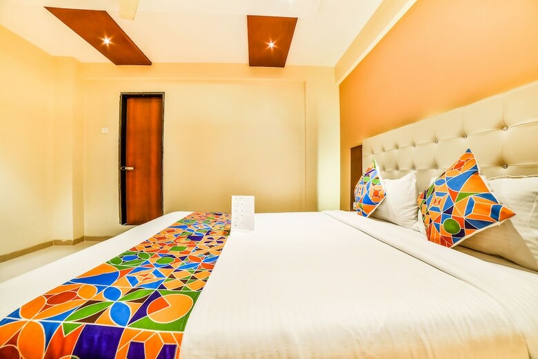 Hotel Fabexpress Malad Residency